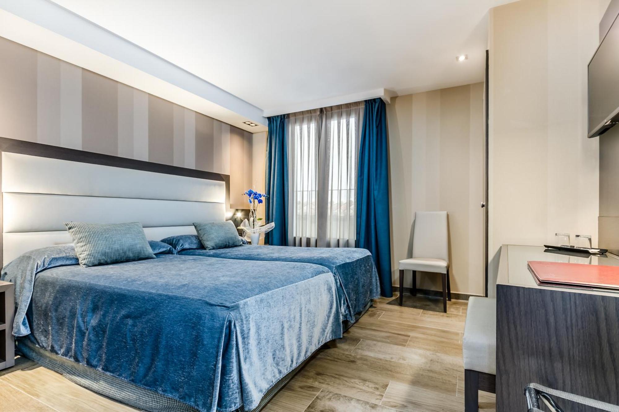 Hotel Reina Cristina Τερουέλ Εξωτερικό φωτογραφία